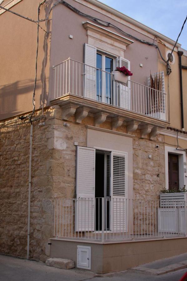 Villa La Casa Di Nora Pozzallo Exterior foto